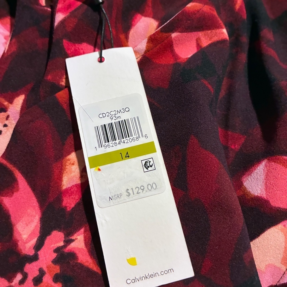 Calvin Klein Floral Print Pencil Dress - Picture 13 of 13